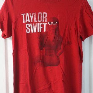 Taylor Swift Red Tour T-Shirt